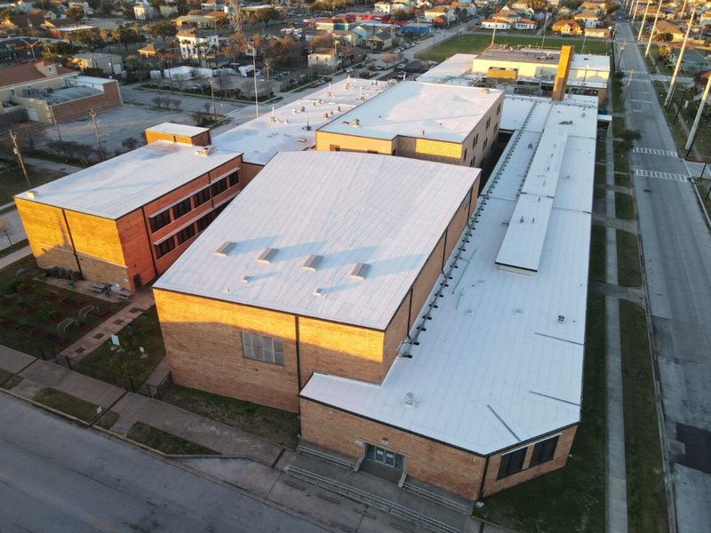 Central Middle School Gym - Walton Roofing